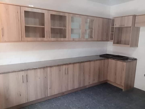 2-bedroom-flat-for-rent-in-kabulonga-big-3
