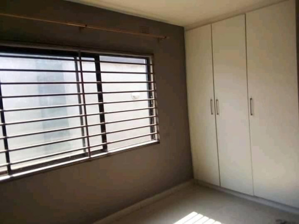 2-bedroom-flat-for-rent-in-chalala-big-4