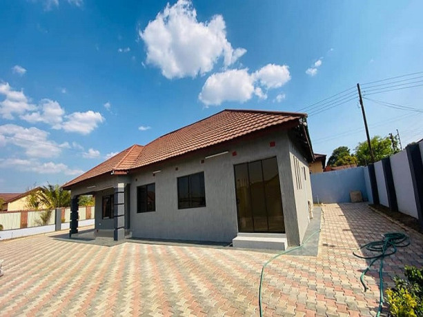 3-bedroom-house-for-rent-in-ibex-hill-big-1