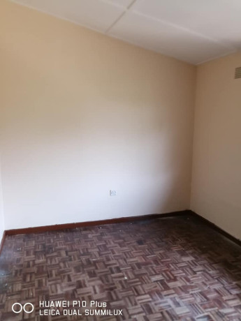 3-bedroom-flat-for-rent-in-rhodespark-big-0
