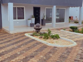 3-bedroom-standalone-house-for-rent-in-makeni