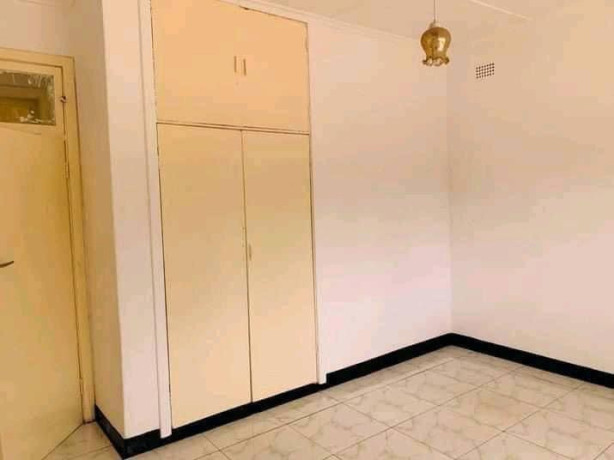 2-bedroom-flat-for-rent-in-rhodespark-big-1