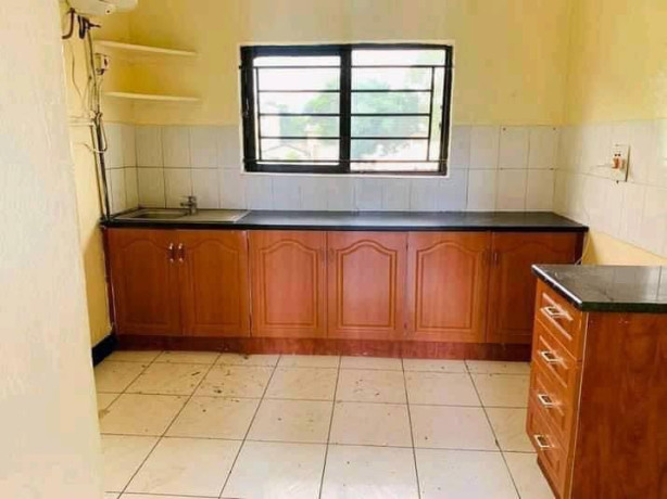 2-bedroom-flat-for-rent-in-rhodespark-big-4
