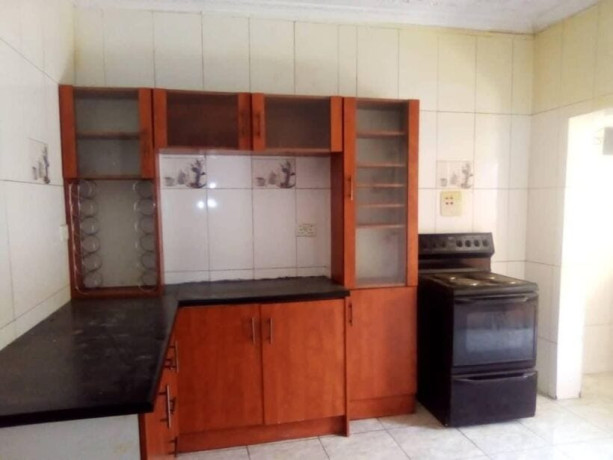 3-bedroom-flat-for-rent-in-rhodespark-big-5