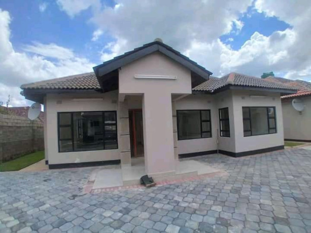 3-bedroom-flat-for-rent-in-makeni-bonaventure-big-0