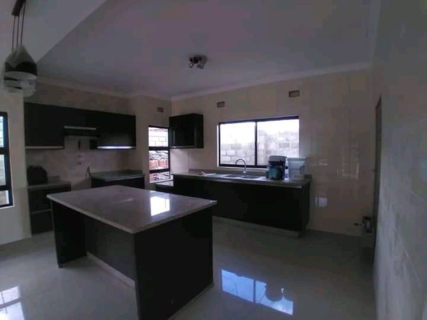 3-bedroom-flat-for-rent-in-makeni-bonaventure-big-2