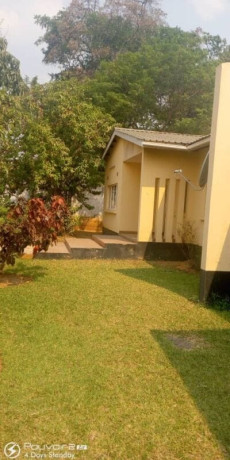 2-bedroom-flat-for-rent-in-roma-big-4