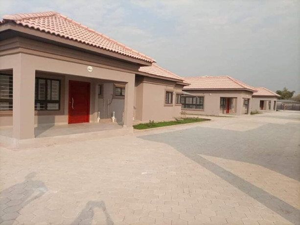 3-bedroom-flat-for-rent-in-new-kasama-big-8