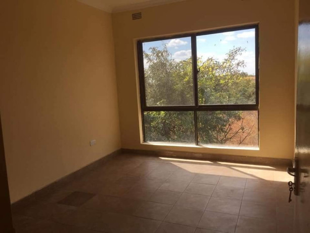 2-bedroom-apartment-for-rent-in-ibex-hill-big-5