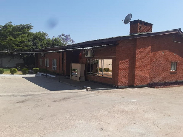 4-bedroom-house-for-rent-in-olympia-big-2