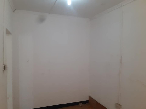 1-bedroom-flat-for-rent-in-olympia-big-4