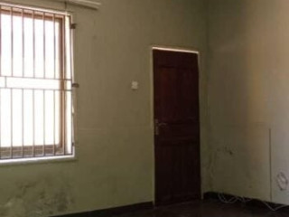 2-bedroom-flat-for-rent-in-olympia