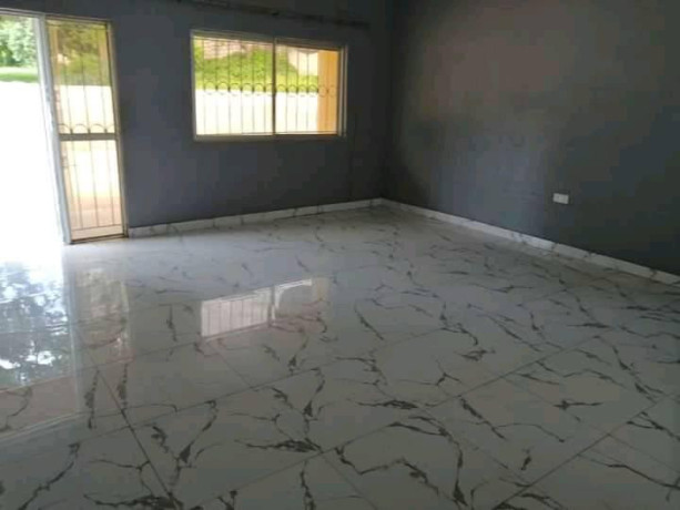 2-bedroom-flat-for-rent-in-olympia-big-7