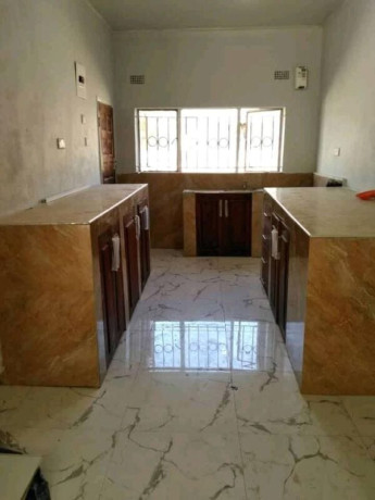 2-bedroom-flat-for-rent-in-olympia-big-4