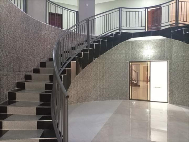 stunning-7-bedroom-apartment-in-meanwood-ibex-big-1