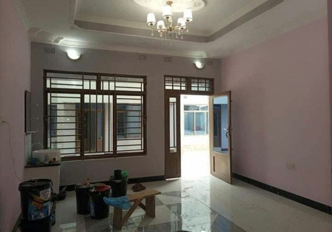 3-bedroom-flat-for-rent-in-chalala-big-1