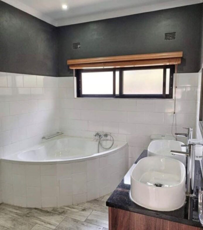 3-bedroom-apartment-for-rent-in-ibex-hill-big-0