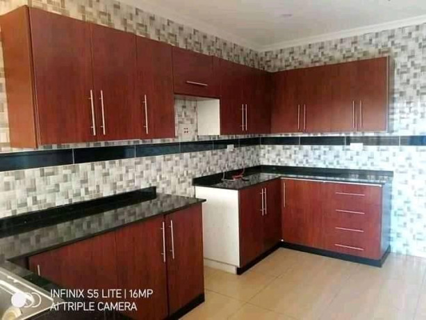 3-bedroom-standalone-house-for-rent-in-kabangwe-big-3