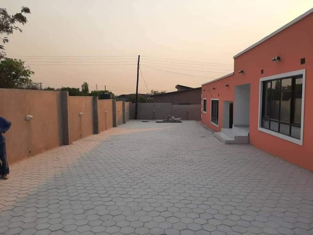 3-bedroom-flat-for-rent-in-ibex-hill-big-1