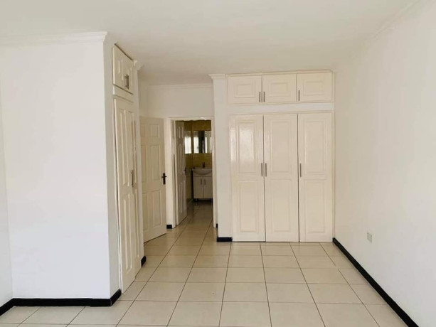 3-bedroom-flat-for-rent-in-kabulonga-big-3