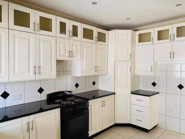 3-bedroom-flat-for-rent-in-kabulonga-big-1