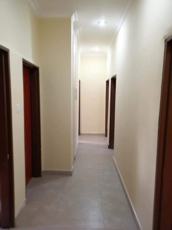 3-bedroom-flat-for-rent-in-lilayi-big-6