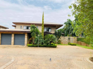 3-bedroom-double-storey-house-for-rent-in-sunningdale