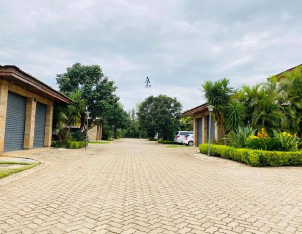 3-bedroom-double-storey-house-for-rent-in-sunningdale-big-1