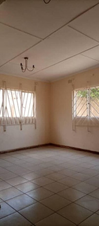 3-bedroom-house-for-rent-in-ibex-hill-big-5