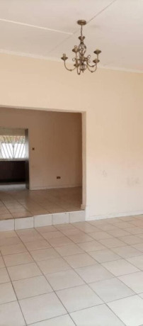 3-bedroom-house-for-rent-in-ibex-hill-big-4