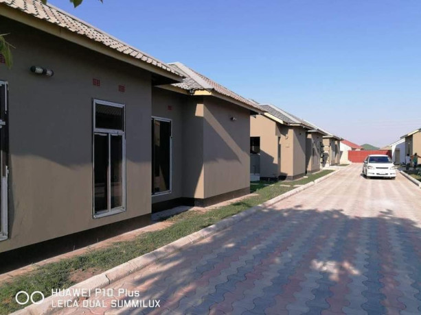 3-bedroom-flat-for-rent-in-libala-south-big-5