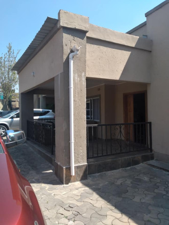 2-bedroom-fully-furnished-flat-for-rent-in-ibex-hill-big-0