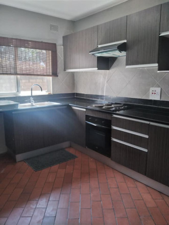 2-bedroom-fully-furnished-flat-for-rent-in-ibex-hill-big-3