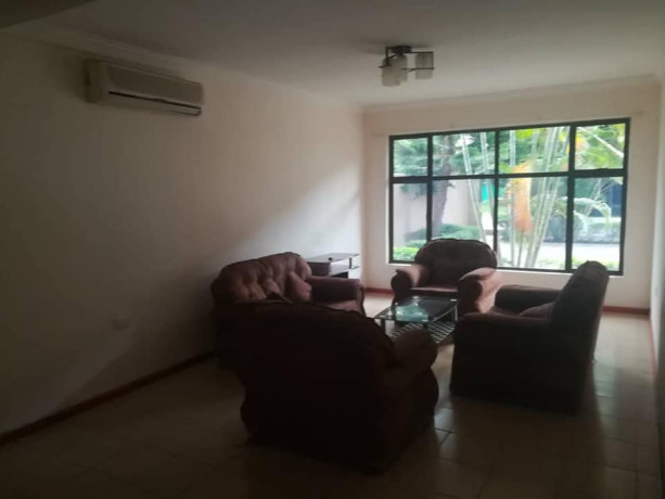 3-bedroom-apartment-for-rent-in-longacres-big-3