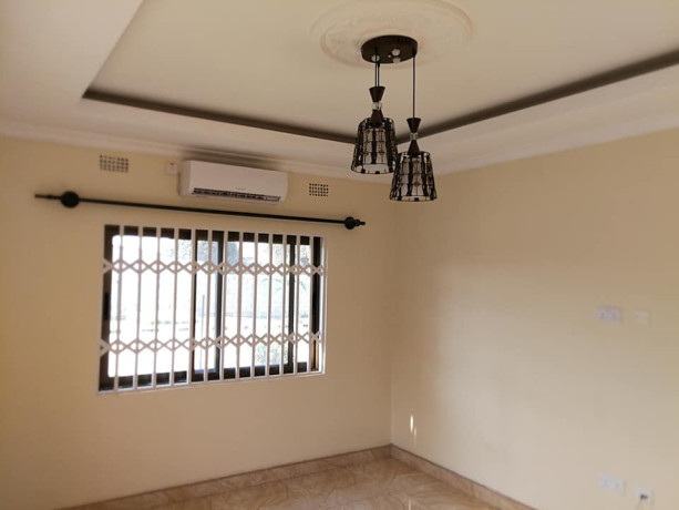 3-bedroom-flat-for-rent-in-salama-park-big-4