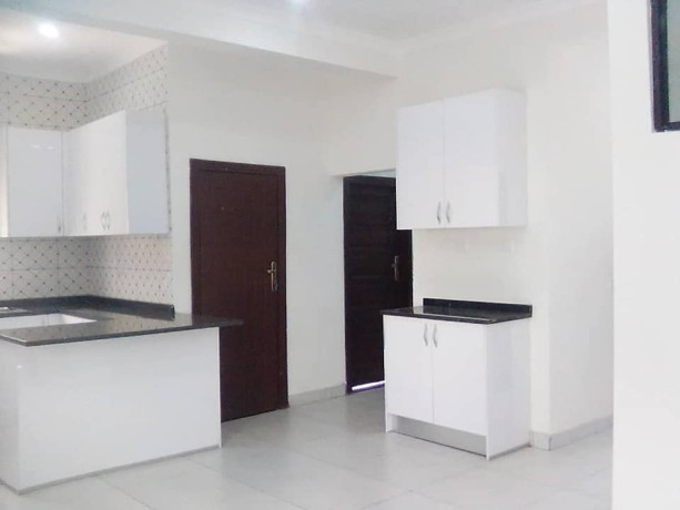 3-bedroom-flat-for-rent-in-makeni-big-2