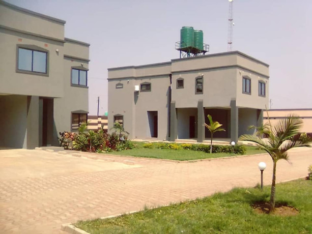 3-bedroom-flat-for-rent-in-makeni-big-0