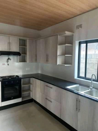 2-bedroom-flat-for-rent-in-chalala-big-4