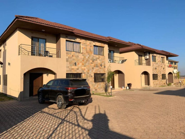 3-bedroom-duplex-for-rent-in-foxdale-big-1