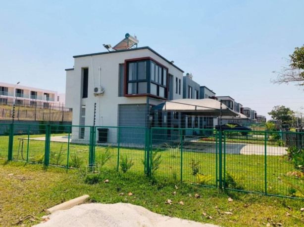 beautiful-3-bedroom-apartment-for-rent-in-ibex-hill-big-0