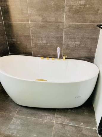 beautiful-3-bedroom-apartment-for-rent-in-ibex-hill-big-6