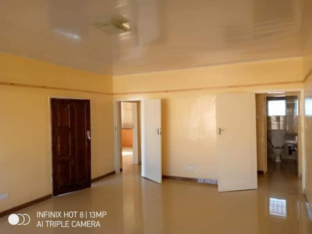 3-bedroom-flat-for-rent-in-chalala-big-3