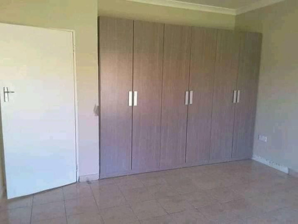 3-bedroom-house-for-rent-in-lilayi-big-3