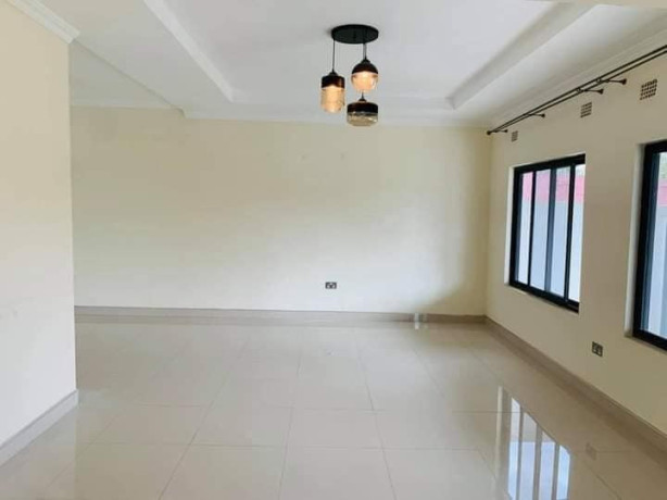 2-bedroom-flat-for-rent-in-ibex-hill-big-4