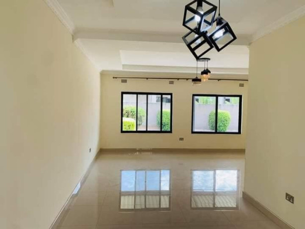 2-bedroom-flat-for-rent-in-ibex-hill-big-1