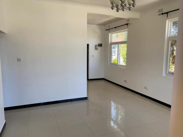2-bedroom-standalone-flat-for-rent-in-silverest-big-3