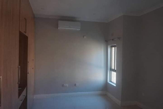 3-bedroom-apartment-for-rent-in-new-kasama-big-6