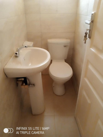 2-bedroom-flat-for-rent-in-lilayi-estates-big-5