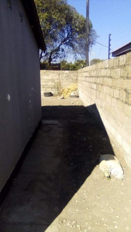 2-bedroom-house-for-rent-in-kabwata-big-3