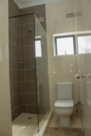 3-bedroom-flat-for-rent-in-ibex-hill-big-3